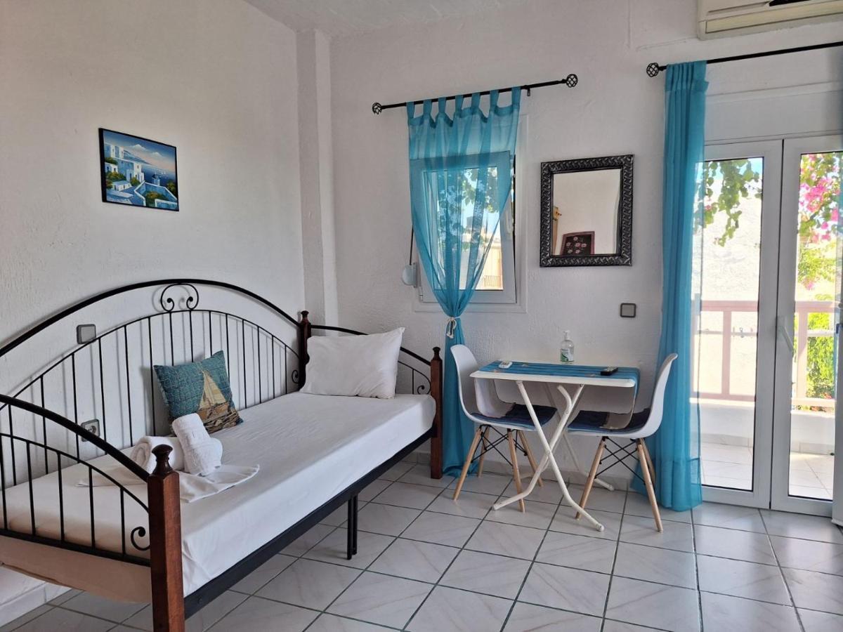 Βig Βlue Apartments Makrýgialos 외부 사진