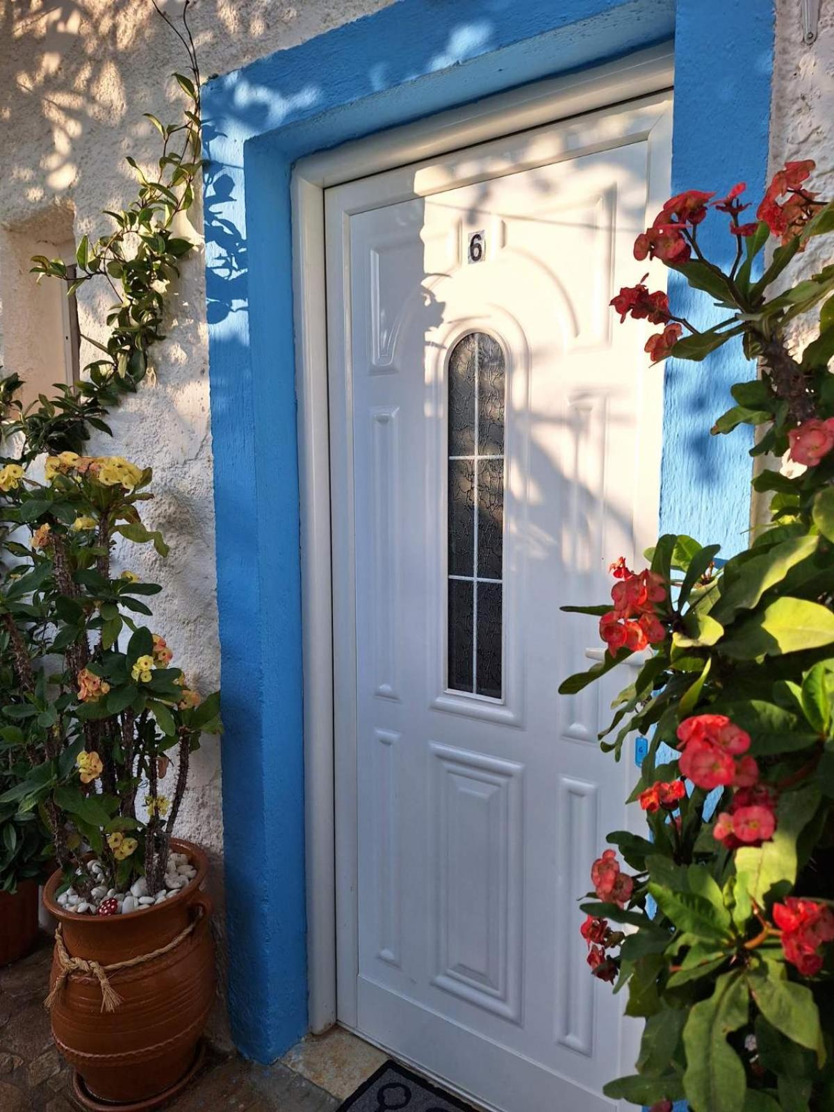 Βig Βlue Apartments Makrýgialos 외부 사진